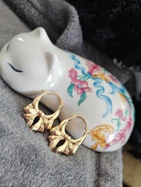 Small Gold Tone Ribbon Bow Hoop Earrings